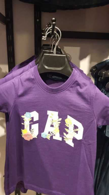 T-shirt round gap